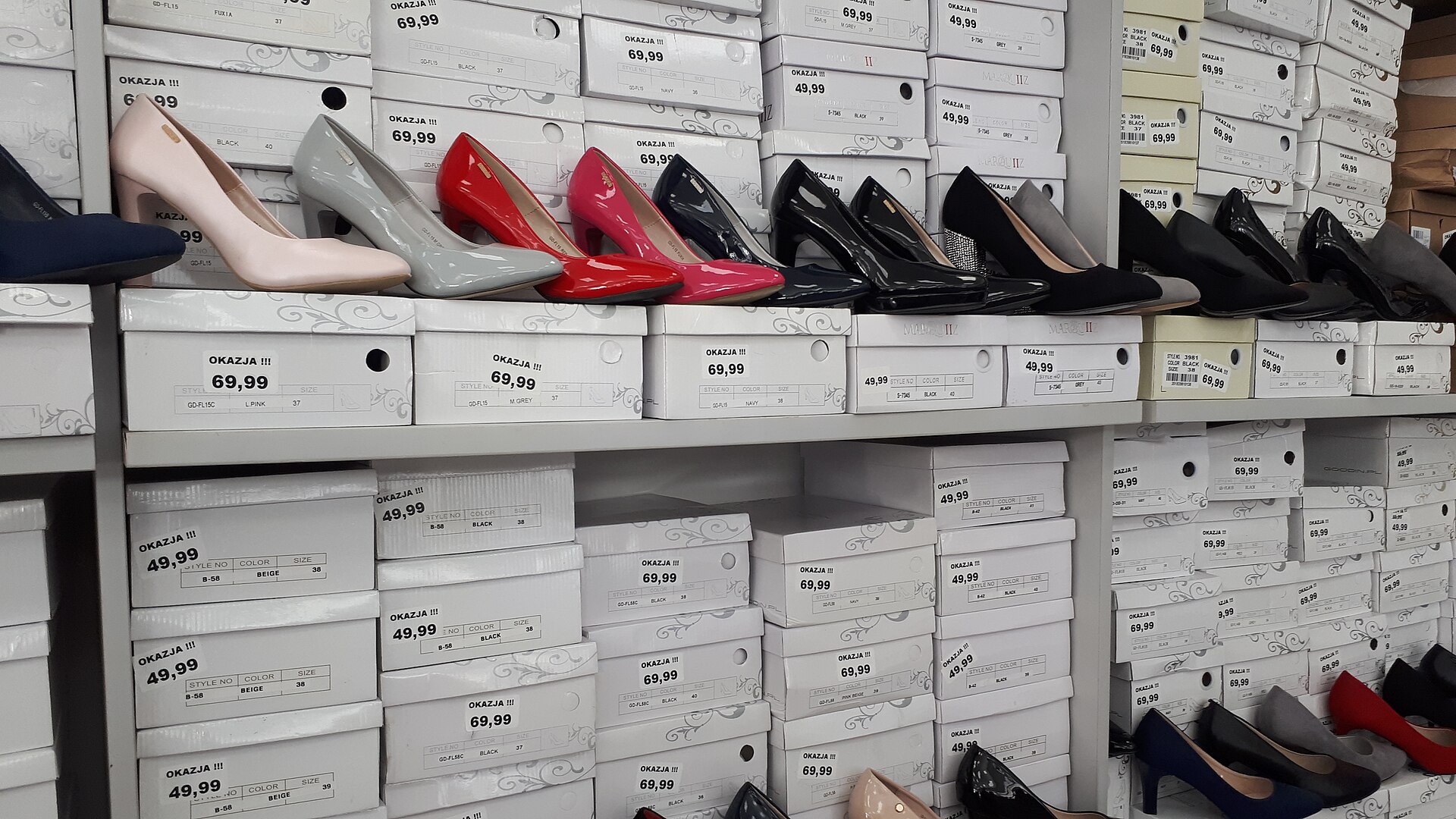 Shoe store shelving